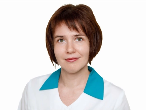 Терапевт Евдокимова Полина Евгеньевна